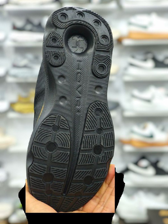 کتونی آندرآرمور ویتنامی وارداتی/سایز 40,41,42,43,44,45/Under Armour lnfinite Pro Running Shoes