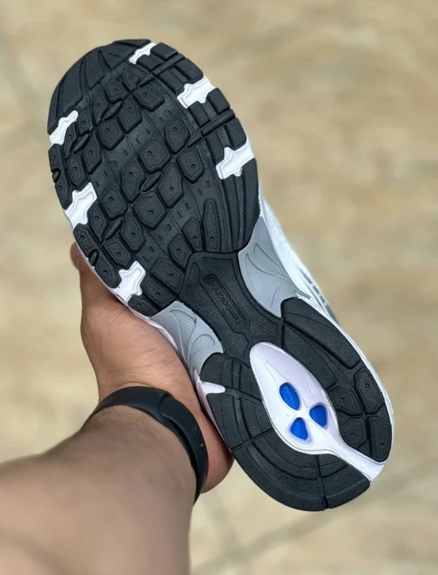 کتونی نیوبالانس 530 ویتنامی وارداتی/سایز 37 الی 45/Newbalance 530