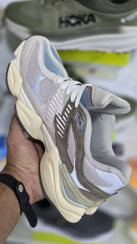 کتونی نیوبالانس 9060 ویتنامی وارداتی/سایز40,41,42,43,44,45/Newbalance 9060