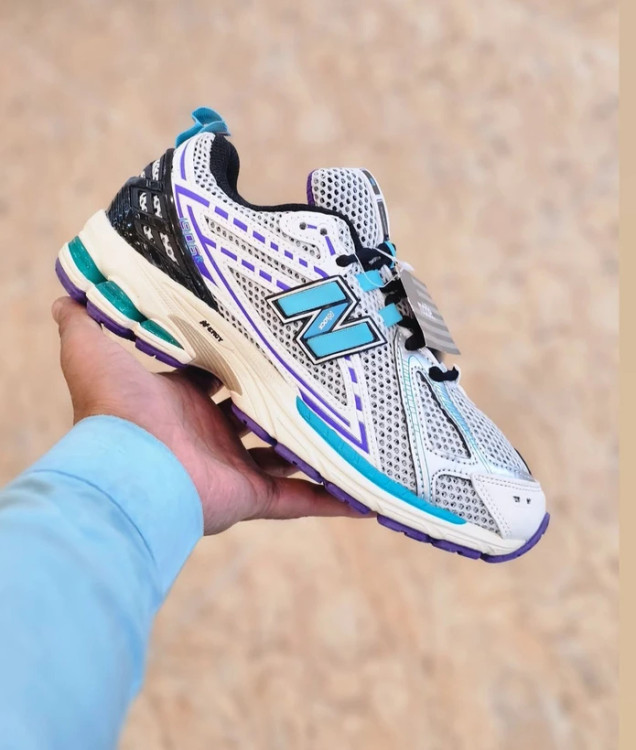 کتونی نیوبالانس 1906 ویتنامی/سایز 40 الی 45/New balance 1906