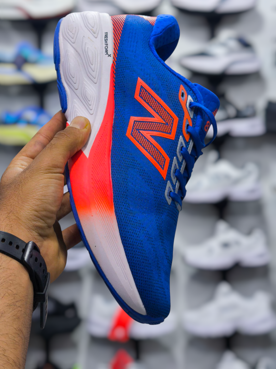 کتونی رانینگ نیوبالانس 880 ویتنامی مسترکوالیتی/رنگ بندی جذاب/ Newbalance 880 vietnam running