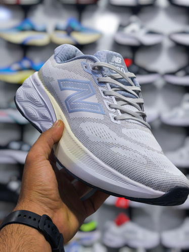 کتونی رانینگ نیوبالانس 880 ویتنامی مسترکوالیتی/رنگ بندی جذاب/ Newbalance 880 vietnam running