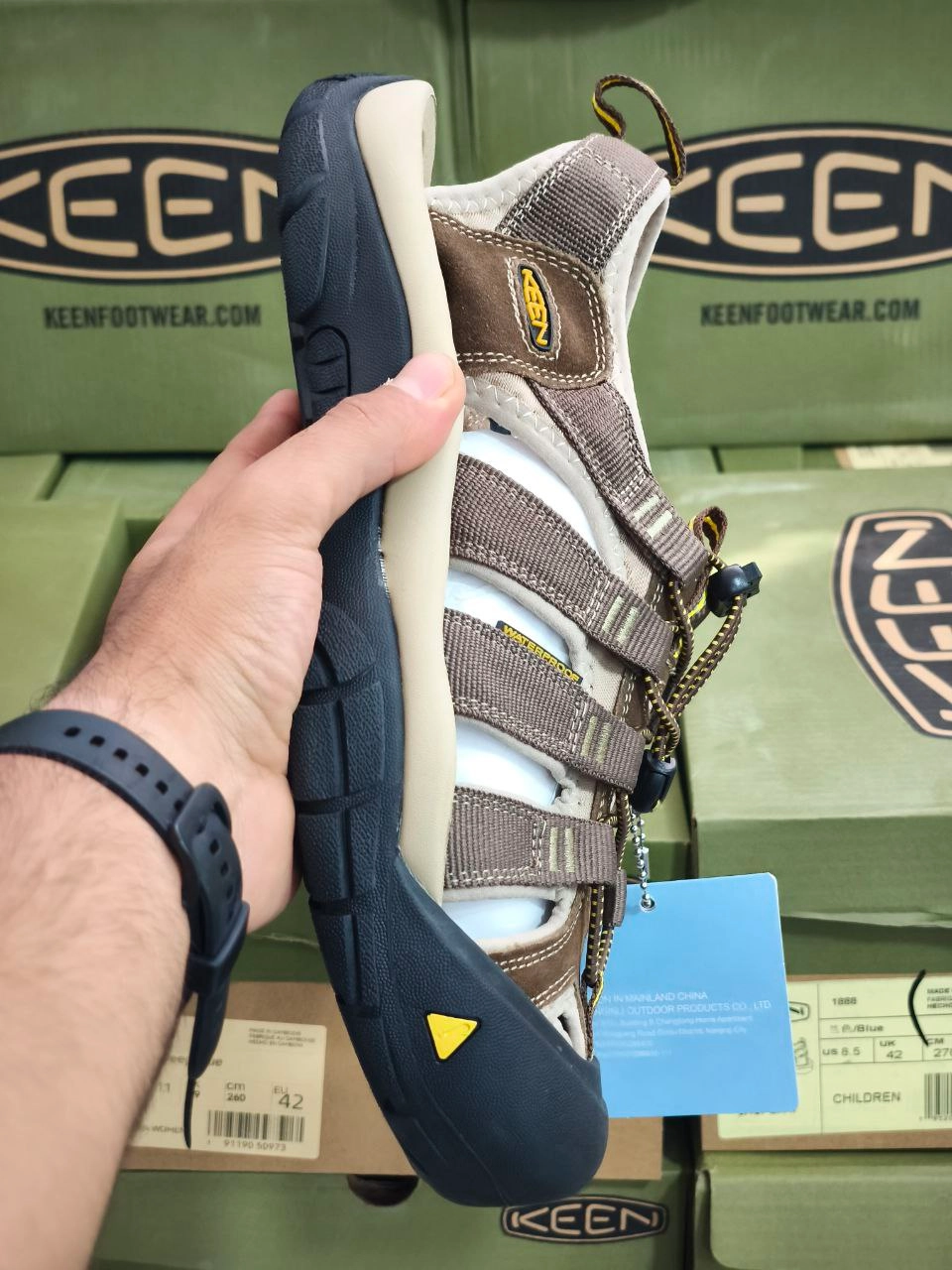 صندل مردانه کین KEEN ساخت کامبوج مدل Newport H2 – مناسب طبیعت‌گردی و استفاده روزمره/سایز 40 الی 45