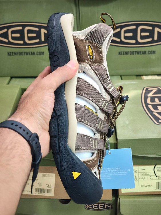 صندل مردانه کین KEEN ساخت کامبوج مدل Newport H2 – مناسب طبیعتگردی و استفاده روزمره/سایز 40 الی 45