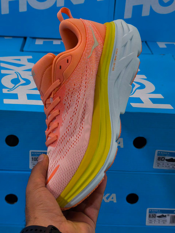 کتونی ویتنامی هوکا HOKA مدل Bondi 8 – راحتترین کفش پیادهروی و دویدن روزمره/سایز 40 الی 45