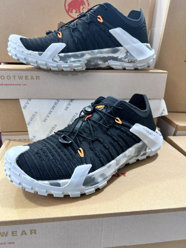 کتونی ماموت مردانه مدل Hueco Knit II Low – سبک، تنفسپذیر و مخصوص طبیعتگردی شهری