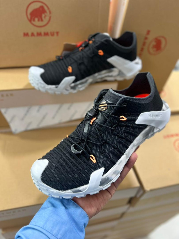 کتونی ماموت مردانه مدل Hueco Knit II Low – سبک، تنفسپذیر و مخصوص طبیعتگردی شهری