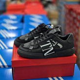 کتونی مردانه ایتالیایی ولنتینو گاراوانی مدل VLTN رنگ مشکی/سایز ۴۰ الی ۴۵