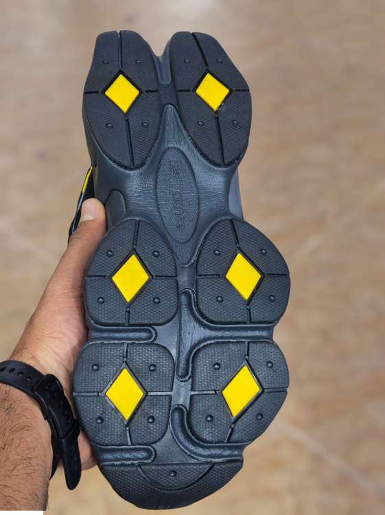 کتونی نیوبالانس 9060 ویتنامی وارداتی/سایز38,39,40,41,42,43,44,45/Newbalance 9060