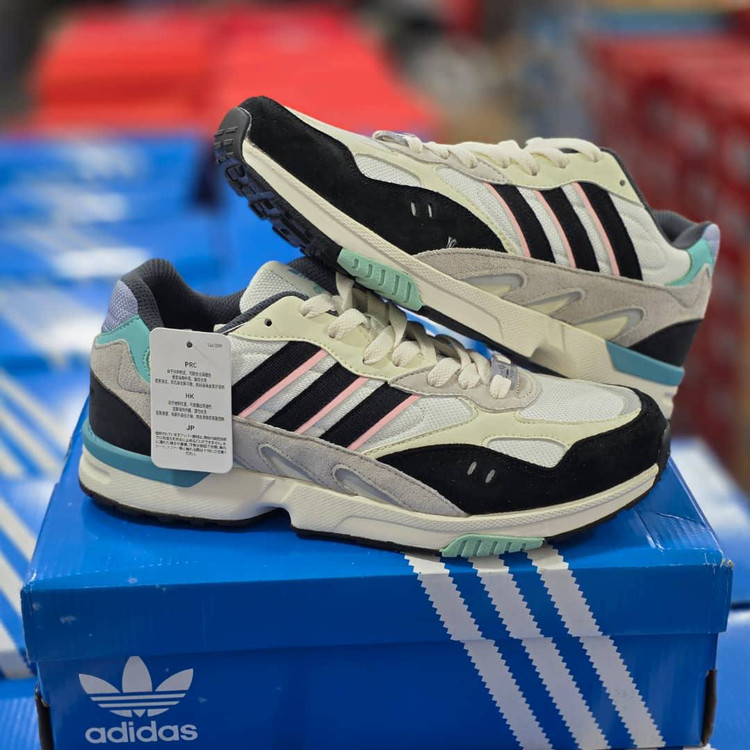 کتونی ادیداس تورشن سوپر ویتنامی/سایز ۴۰ الی ۴۵ / رنگ بندی زیبا/Adidas Torsion Super