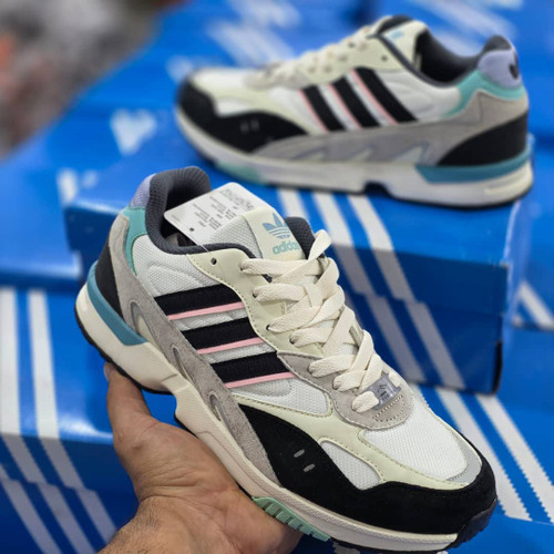 کتونی ادیداس تورشن سوپر ویتنامی/سایز ۴۰ الی ۴۵ / رنگ بندی زیبا/Adidas Torsion Super