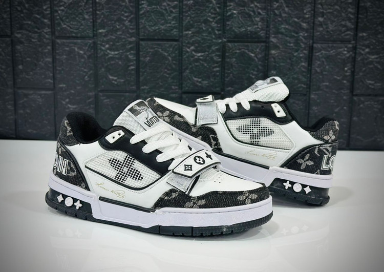 کتونی LV ویتنامی وارداتی/Louis Vuitton LV Trainer/ سایز 40 الی 45/ فروش عمده و تک