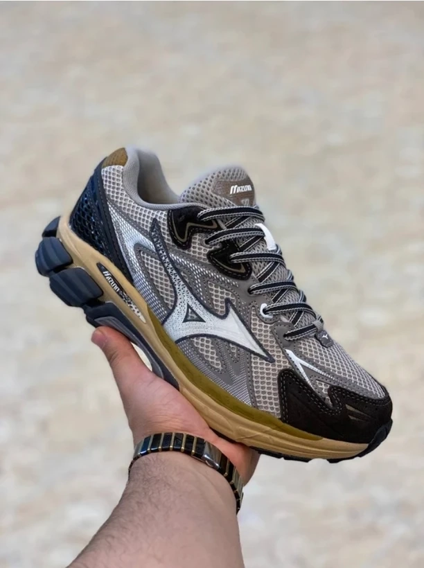کتونی میزانو ویو بتا ویتنامی وارداتی/Mizuno Wave Rider Beta/سایز 40 الی 45/ فروش عمده و تک