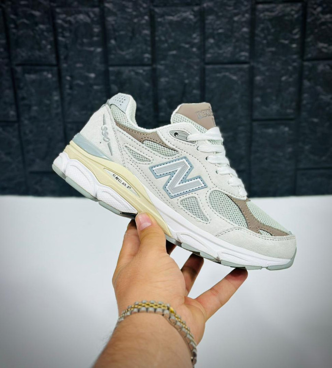 کتونی نیوبالانس 990v5 ویتنامی وارداتی/Newbalance 990v5/سایز 36 الی 40/فروش عمده و تک