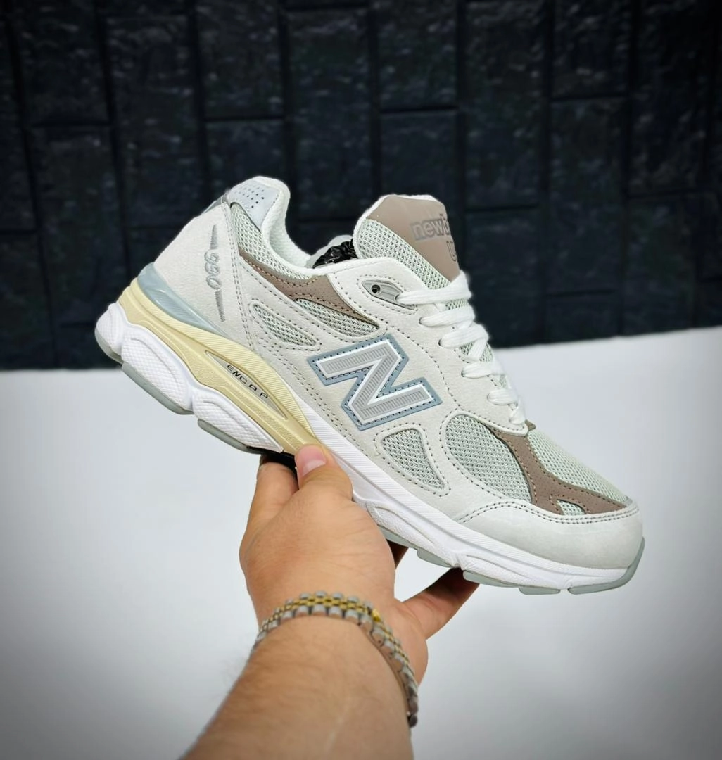 کتونی نیوبالانس 990v5 ویتنامی وارداتی/Newbalance 990v5/سایز 40 الی 45/فروش عمده و تک