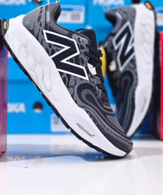 کتونی نیوبالانس فرش فوم ویتنامی وارداتی/Newbalance Fresh Foam X Hierro V8/سایز36 الی 45/فروش عمده و تک