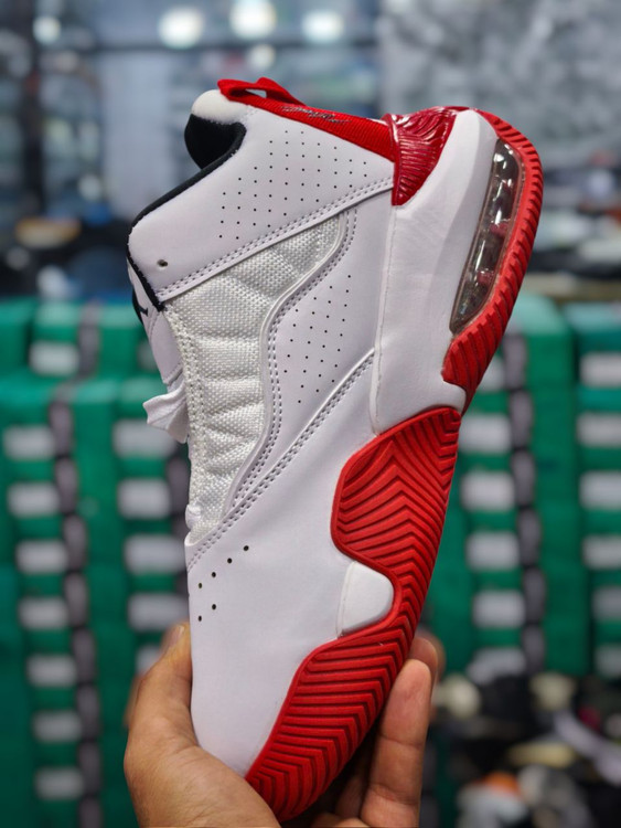 کتونی نایکی ویتنامی ایر جردن Stay Loyal | ترکیب استایل بسکتبالی و راحتی روزمره | سایز 37 الی 40 | فروش تک و عمده