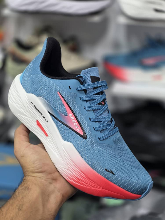 کتونی بروکس هایپریون مکس ویتنامی وارداتی/Brooks Hyperion Max/سایز 40 الی 45/فروش عمده و تک