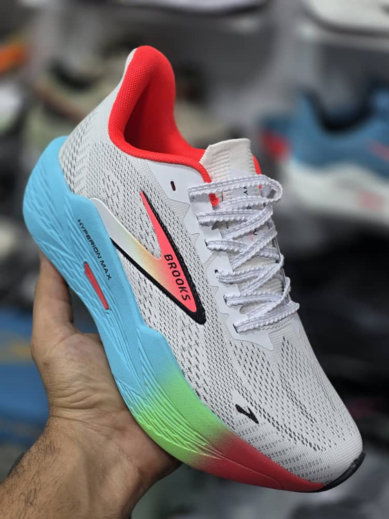 کتونی بروکس هایپریون مکس ویتنامی وارداتی/Brooks Hyperion Max/سایز 40 الی 45/فروش عمده و تک