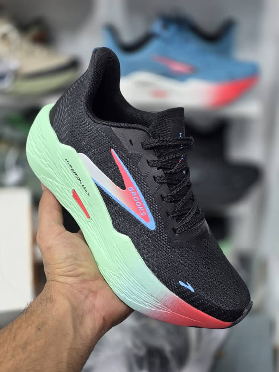 کتونی بروکس هایپریون مکس ویتنامی وارداتی/Brooks Hyperion Max/سایز 40 الی 45/فروش عمده و تک