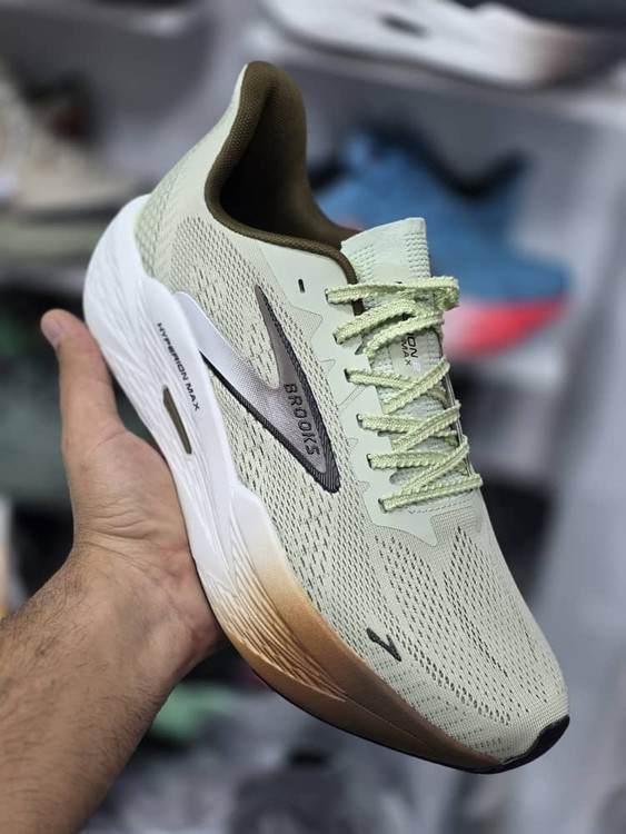 کتونی بروکس هایپریون مکس ویتنامی وارداتی/Brooks Hyperion Max/سایز 40 الی 45/فروش عمده و تک