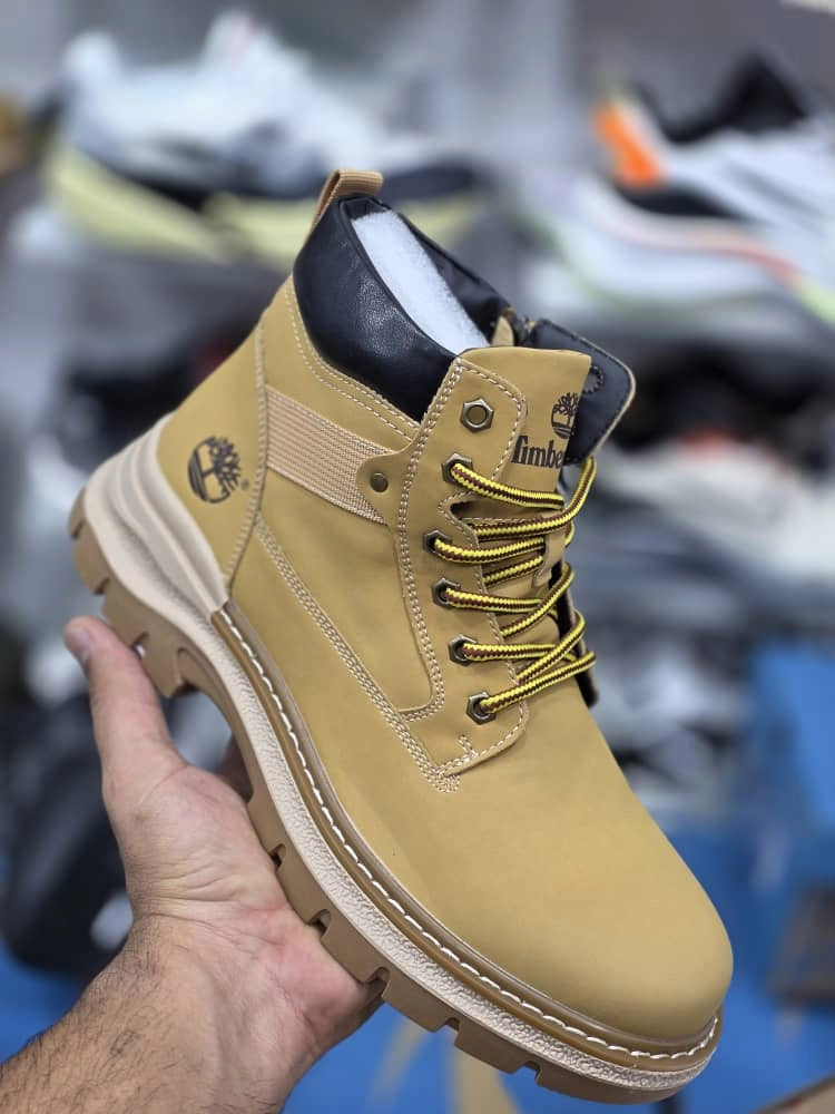نیم‌بوت ست زنانه/مردانه تیمبرلند ضدآب مدل Timberland Waterproof رنگ زرد | سایز ۳۸ الی ۴۵
