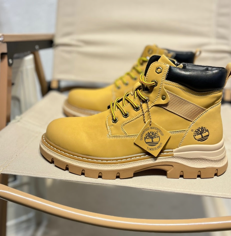 نیمبوت ست زنانه/مردانه تیمبرلند ضدآب مدل Timberland Waterproof رنگ زرد | سایز ۳۸ الی ۴۵