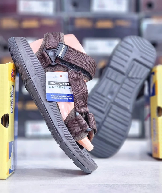 صندل اسکیچرز ویتنامی وارداتی/Skechers Sandals/سایز:38 الی 45/ فروش عمده و تک
