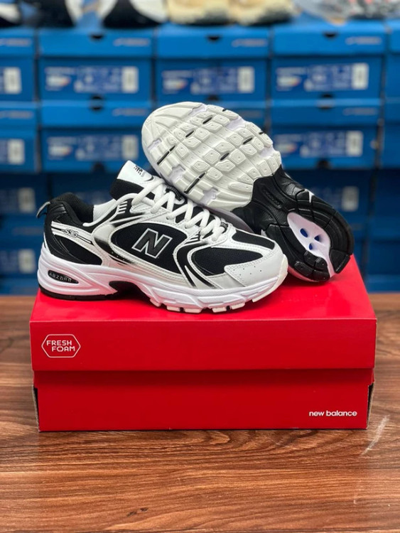 کتونی نیوبالانس 530 ویتنامی وارداتی/Newbalance 530/سایز 37 الی 40/فروش عمده و تک