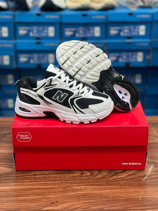 کتونی نیوبالانس 530 ویتنامی وارداتی/Newbalance 530/سایز 37 الی 40/فروش عمده و تک