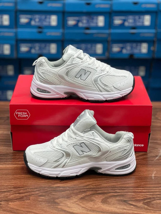 کتونی نیوبالانس 530 ویتنامی وارداتی/Newbalance 530/سایز 37 الی 40/فروش عمده و تک