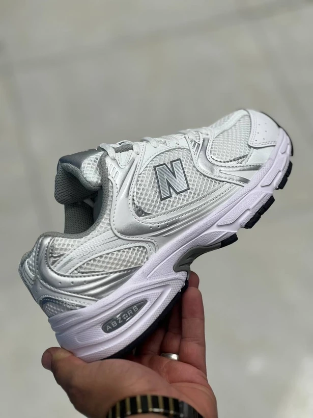 کتونی نیوبالانس 530 ویتنامی وارداتی/Newbalance 530/سایز 37 الی 40/فروش عمده و تک
