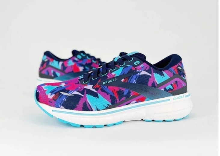 کتونی بروکس گاست 15ویتنامی وارداتی/Brooks Ghost 15/سایز 36 الی 40/فروش عمده و تک