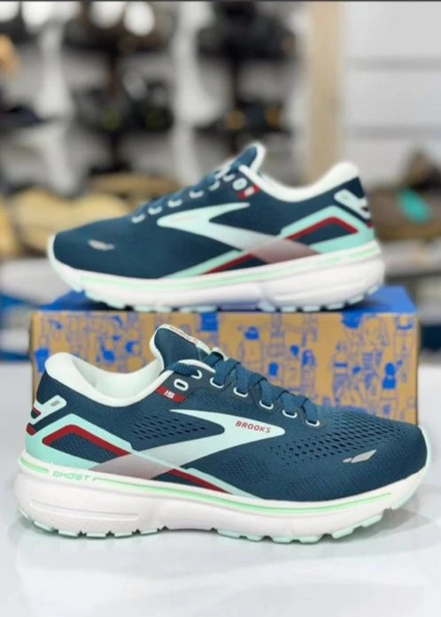 کتونی بروکس گاست 15ویتنامی وارداتی/Brooks Ghost 15/سایز 36 الی 40/فروش عمده و تک