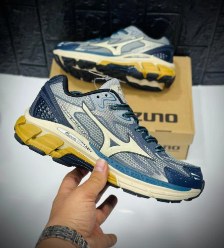 کتونی میزانو ویو بتا ویتنامی وارداتی/Mizuno Wave Rider Beta/سایز 40 الی 45/ فروش عمده و تک