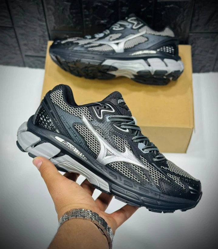 کتونی میزانو ویو بتا ویتنامی وارداتی/Mizuno Wave Rider Beta/سایز 40 الی 45/ فروش عمده و تک