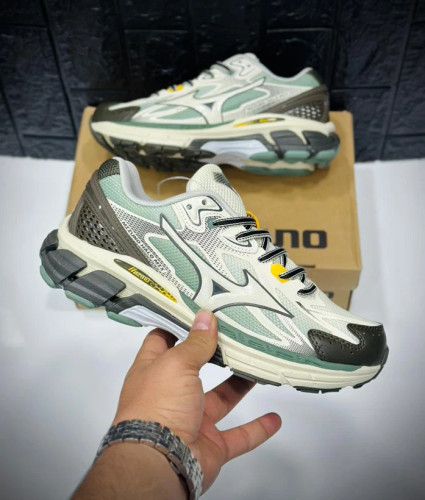 کتونی میزانو ویو بتا ویتنامی وارداتی/Mizuno Wave Rider Beta/سایز 40 الی 45/ فروش عمده و تک