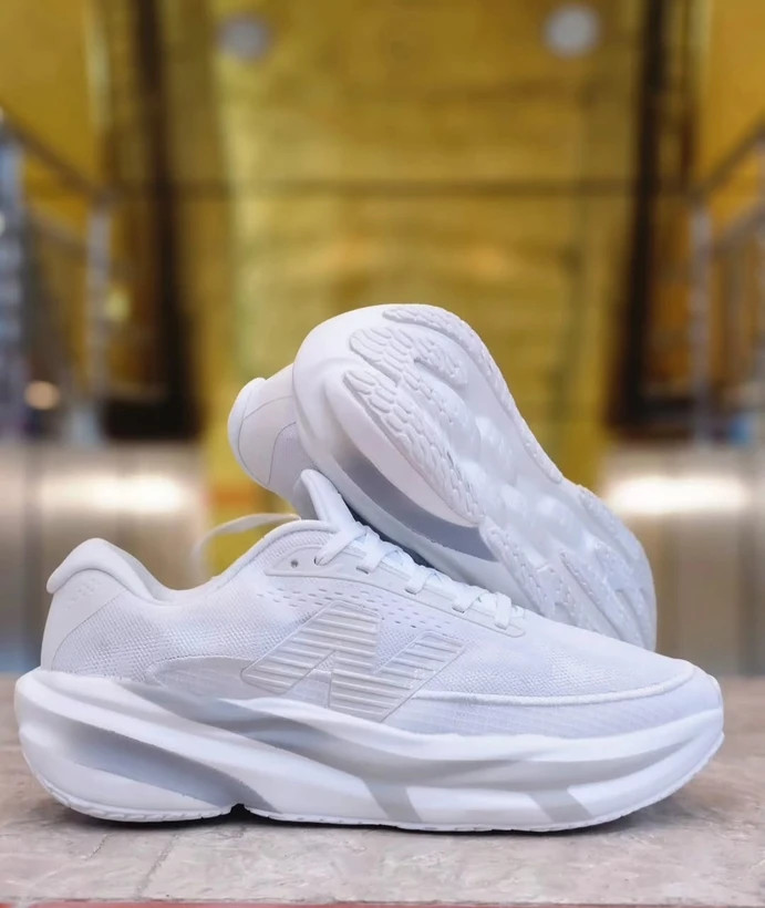 کتونی نیوبالانس فرش فوم ویتنامی وارداتی/Newbalance Fresh Foam X Hierro V8/سایز40 الی 45/فروش عمده و تک