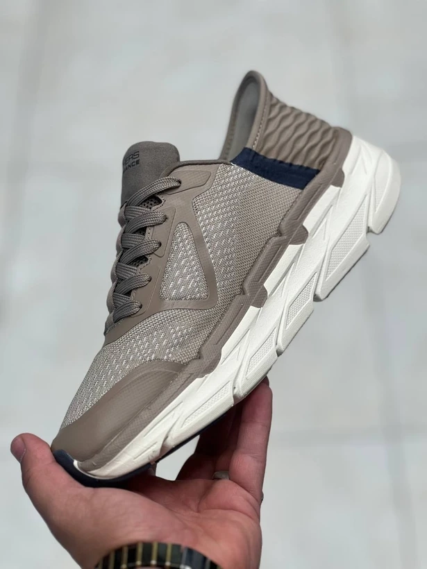 کفش طبی اسکیچرز ویتنامی وارداتی/سایز 40 الی 45/Skechers Max Cushioning Premier