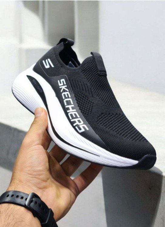 کتانی زنانه اسکیچرز مدل Max Cushion | سایز 37 الی 40