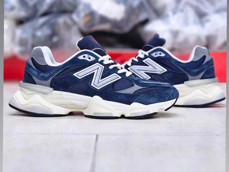 کتونی نیوبالانس 9060 ویتنامی وارداتی/سایز38 الی 45/Newbalance 9060/ فروش عمده و تک