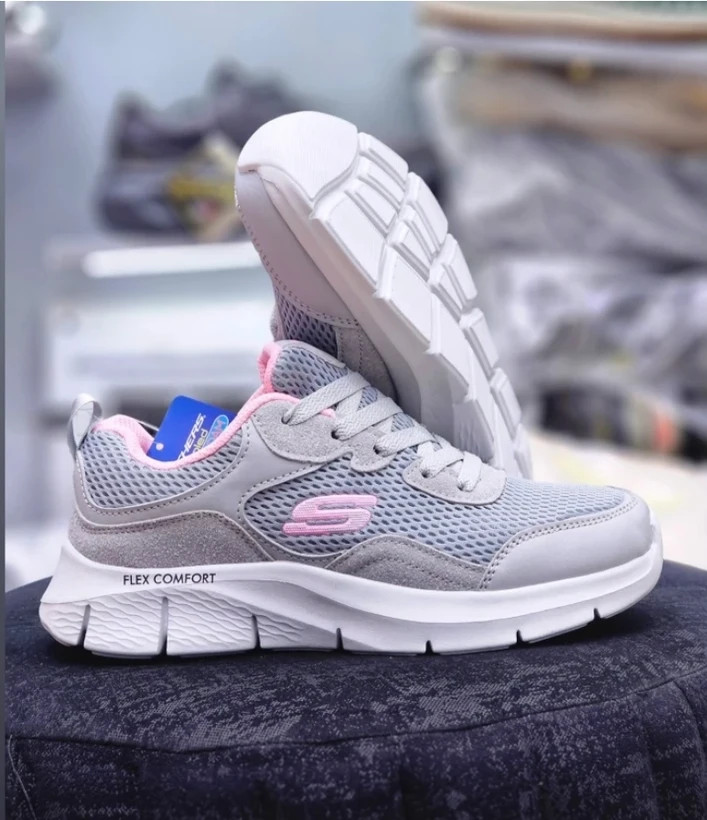 کتونی اسکیچرز کافورت فلکس ویتنامی/سایز 38 الی 40/Skechers Comfort Felx