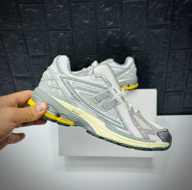 کتونی نیوبالانس 1906R ویتنامی/سایز 37 الی 40/New balance 1906R/فروش عمده و تک