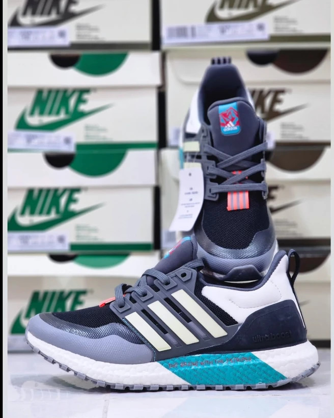 کتونی ادیداس اولترا بوست ویتنامی/Adidas Ultraboost All Terrain/سایز 36 الی 40/ فروش عمده و تک