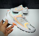 کتونی نیوبالانس 530 ویتنامی وارداتی/Newbalance 530/سایز 36 الی 40/فروش عمده و تک