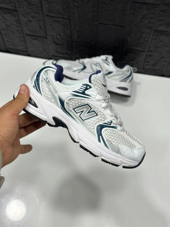 کتونی نیوبالانس 530 ویتنامی وارداتی/Newbalance 530/سایز 36 الی 40/فروش عمده و تک