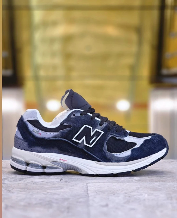 کتونی نیوبالانس 2002R ویتنامی وارداتی/سایز 40 الی 45/Newbalance 2002R /فروش عمده و تک