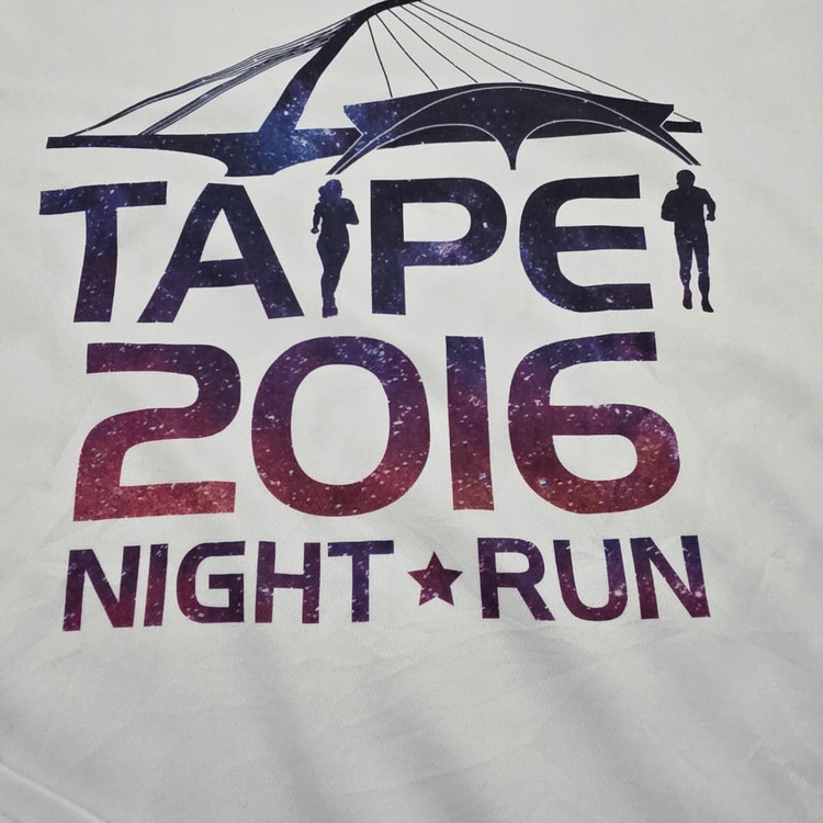 تیشرت ورزشی Taipei 2016 اورجینال، سبک، تنفسپذیر و مناسب دویدن و باشگاه. جنس پلیاستر، یقه گرد، طراحی خاص مسابقه شبدو.