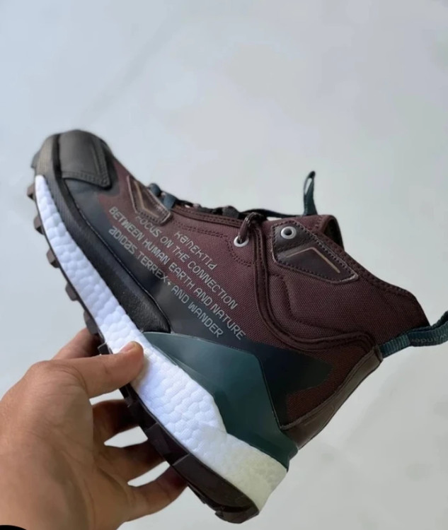 کتونی آدیداس ترکس ویتنامی وارداتی/سایز 40 الی 45/Adidas Terrex Free Hiker/ فروش عمده و تک