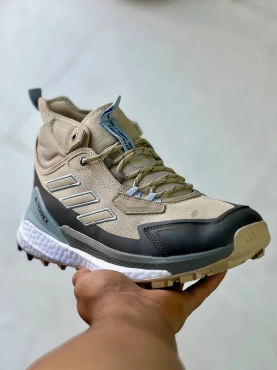 کتونی آدیداس ترکس ویتنامی وارداتی/سایز 40 الی 45/Adidas Terrex Free Hiker/ فروش عمده و تک